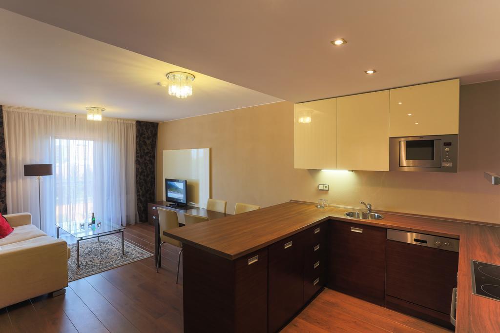 Golden Fish Apartmany Xia Пльзень Экстерьер фото