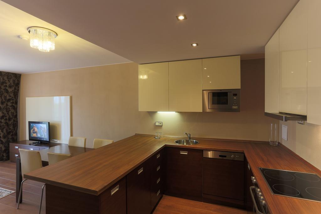 Golden Fish Apartmany Xia Пльзень Экстерьер фото