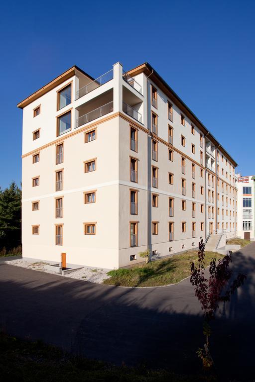 Golden Fish Apartmany Xia Пльзень Экстерьер фото